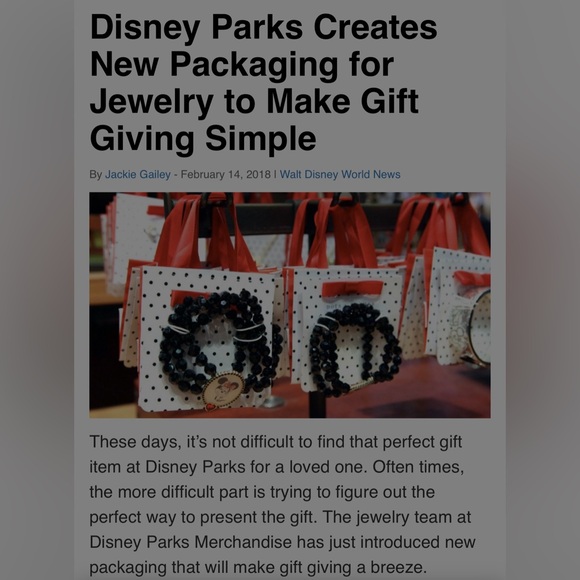 Disney Kingdom Castle Beauty & The Beast Pocket Watch with a Mini Disney Bag - Picture 6 of 8